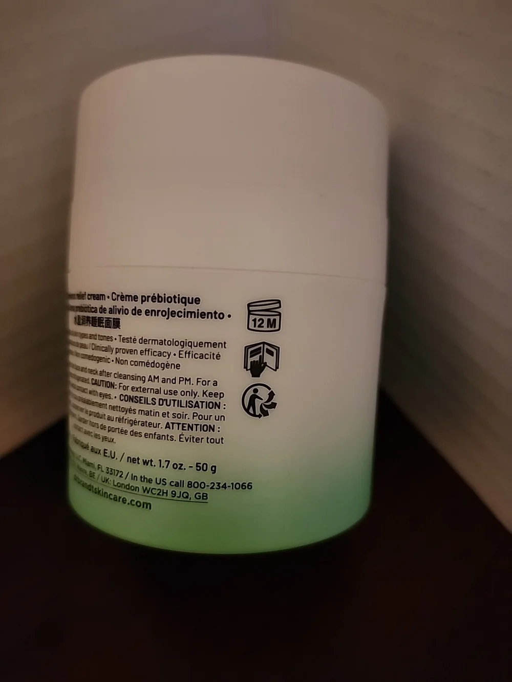 Dr. Brandt Cool Biotic Prebiotic Redness Relief Cream - White & Mint